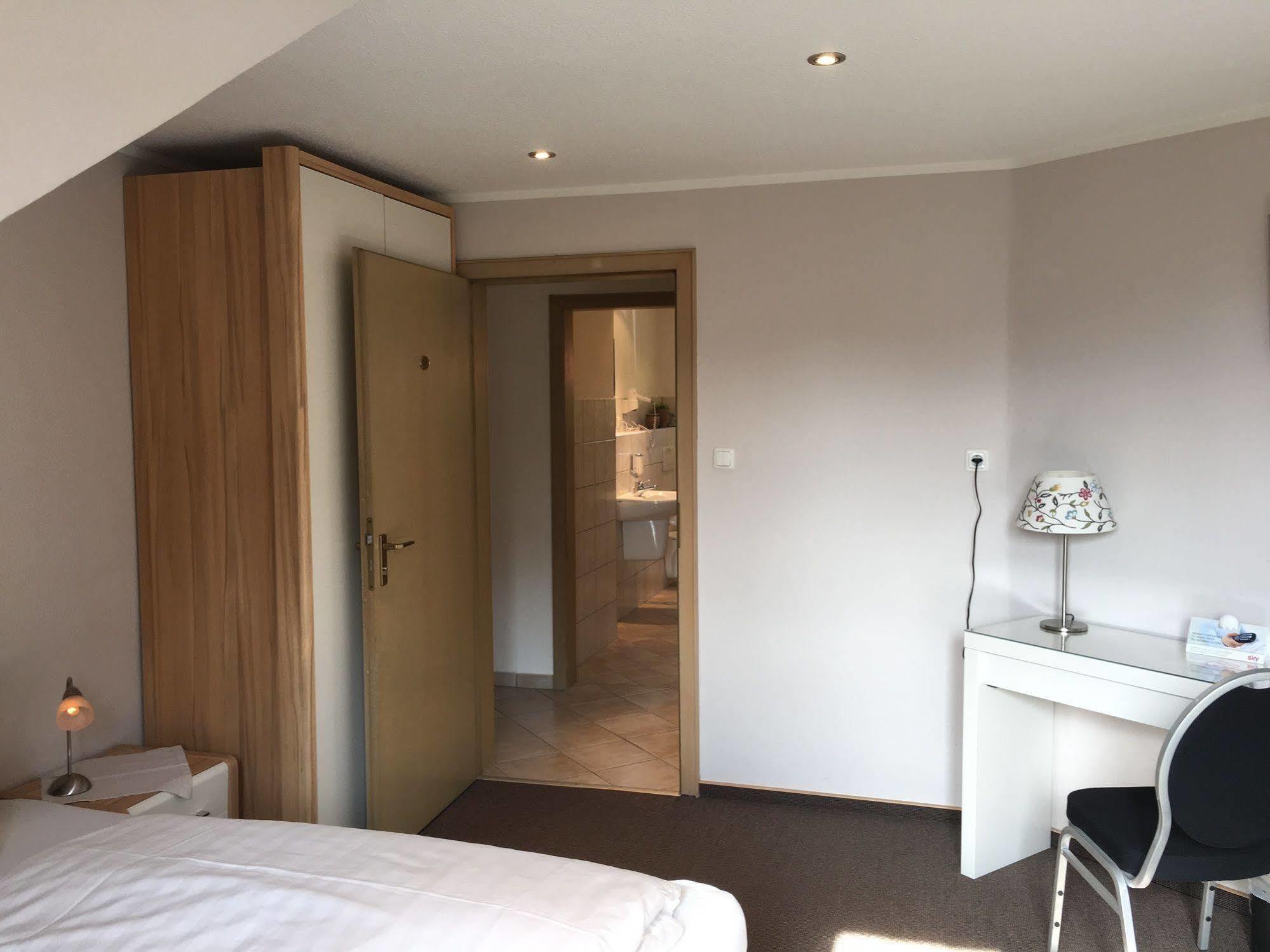 Landhaus Hotel Goeke Hövelhof Eksteriør billede